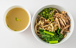 Bakmie Karet Ayam Kampong